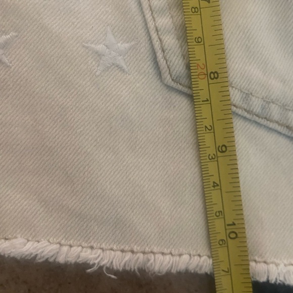 Women’s Denim Red & White Embroidered Jean Shorts Size 9 Perfect for 4th of July - Picture 16 of 16